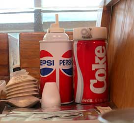 Built-in straws.
