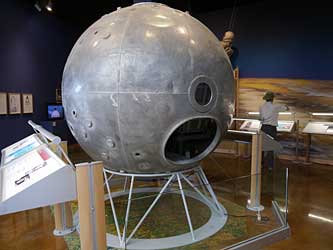 Strato-Lab capsule.
